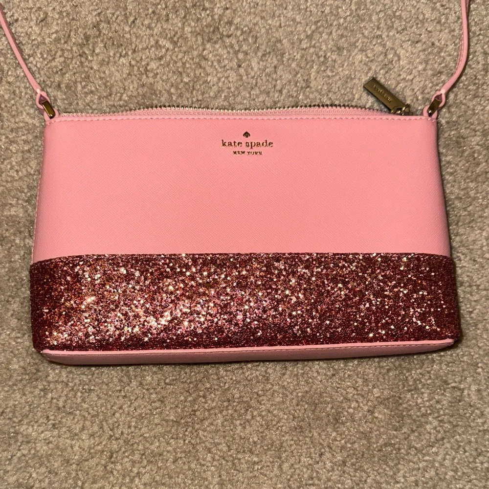 Kate Spade purse - Picture 3 of 8